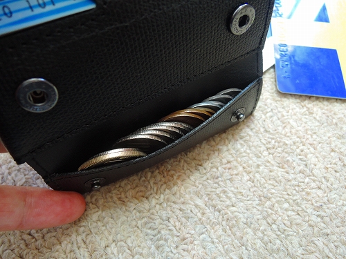 薄い財布アブラサス