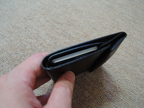 薄い財布アブラサス