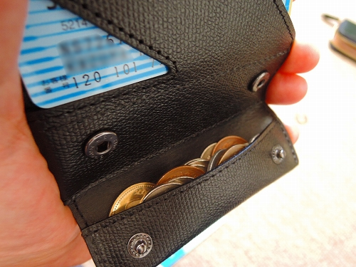 薄い財布アブラサス