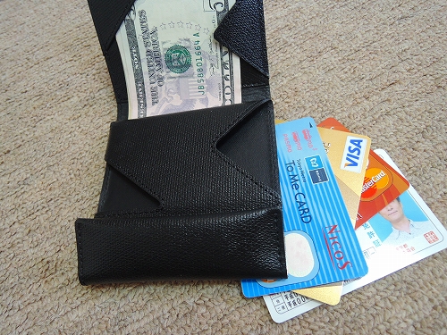 薄い財布オロビアンコをプレゼント